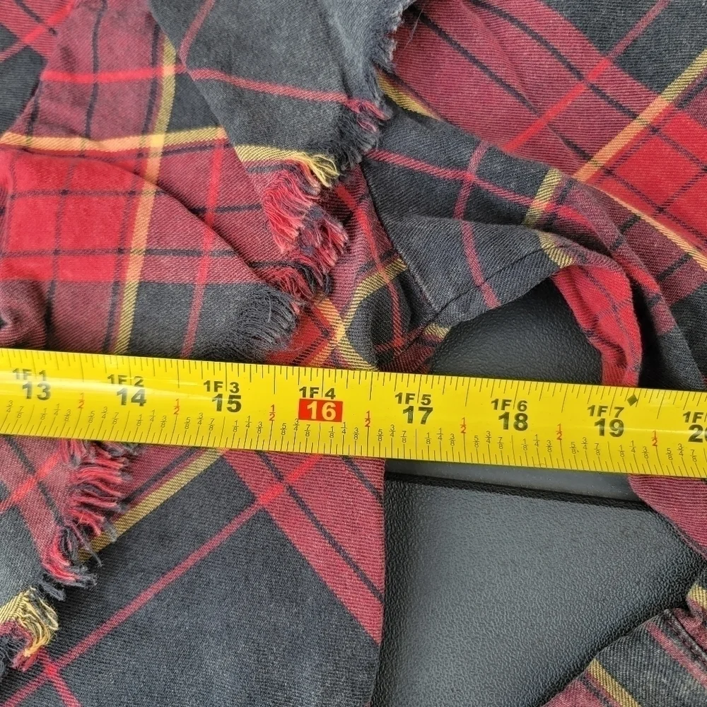 2/$20 Maison Cinqcent Plaid Ruffle Button Down Top S - Picture 8 of 12